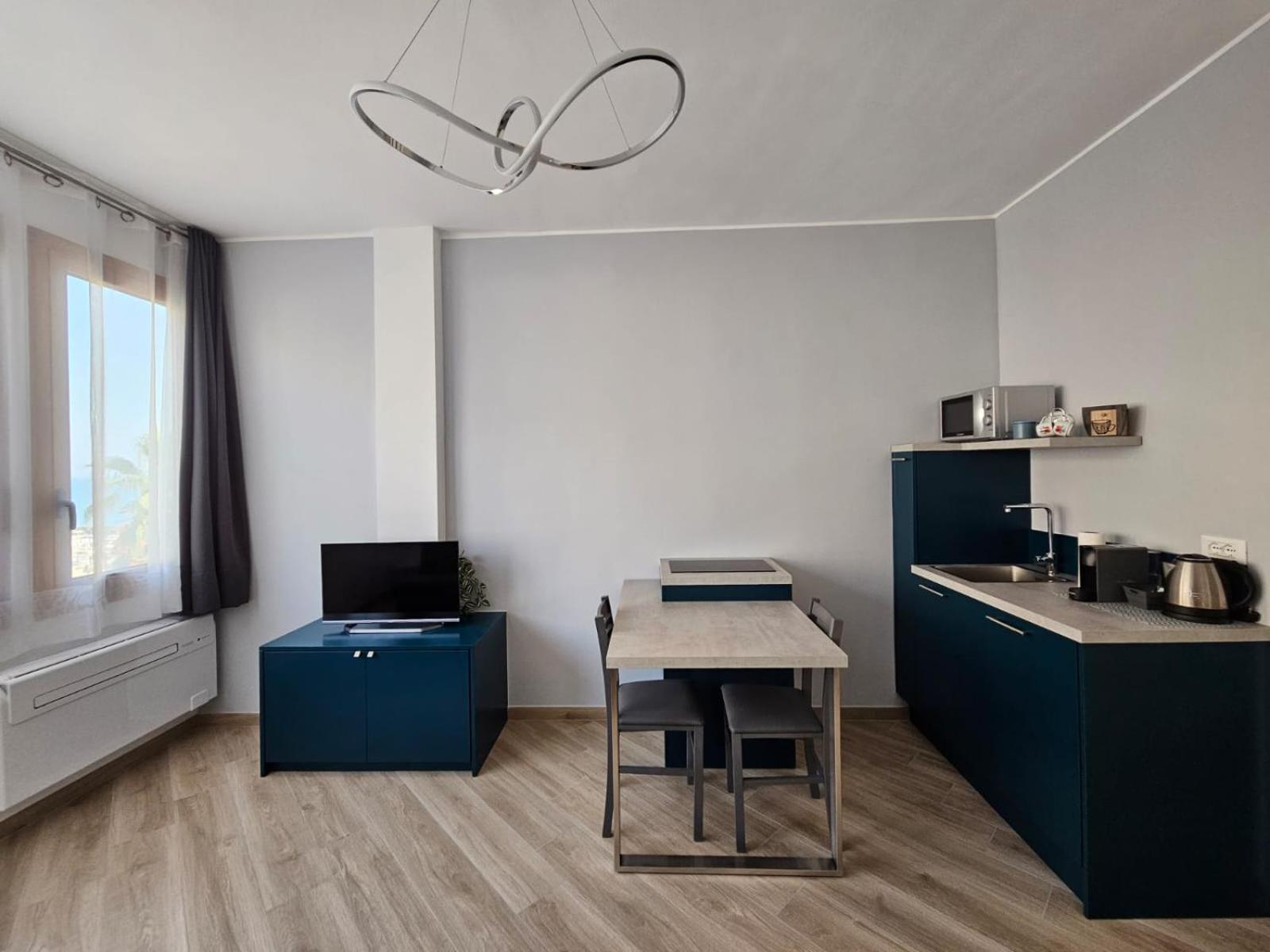 Apartmán Casa Al Mare Angela Ventimiglia Exteriér fotografie